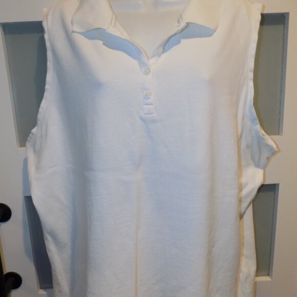 St. Johns Bay White Polo Sleeveless Shirt Size 2X Women's - Picture 2 of 3